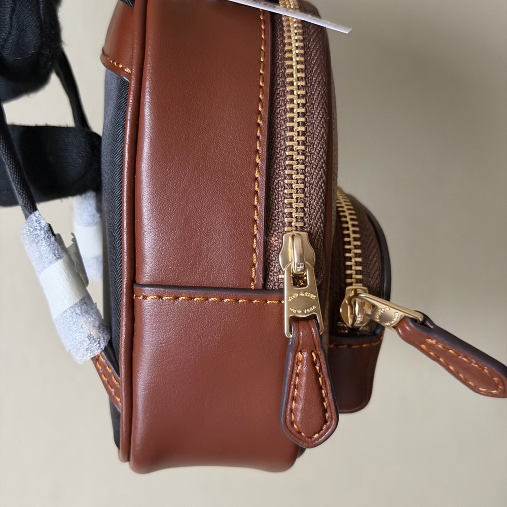 Coach Signature print Mini court Backpack, Bag charm Keychain. NWT. Authentic - Picture 4 of 12